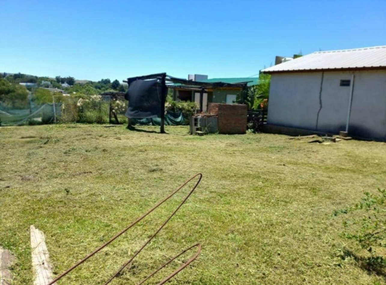 POTRERO DE GARAY- CASA TRES DORMITORIOS-TERRENO 600M2-A METROS DEL LAGO LOS MOLINOS-CORDOBA-ESCRITURA