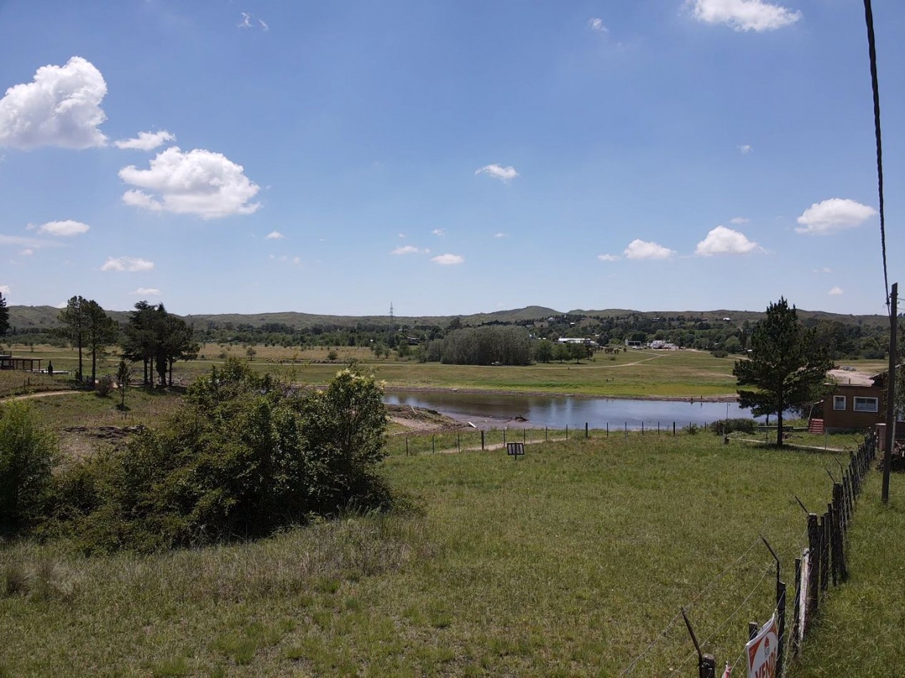 TERRENO 1.589M2, CON 54 MTS SOBRE COTA LAGO LOS MOLINOS. POTRERO DE GARAY. CORDOBA. ESCRITURA Y SERVICIOS