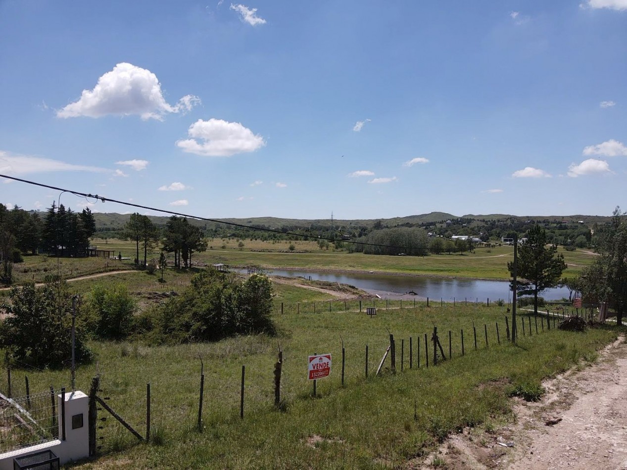 TERRENO 1.589M2, CON 54 MTS SOBRE COTA LAGO LOS MOLINOS. POTRERO DE GARAY. CORDOBA. ESCRITURA Y SERVICIOS