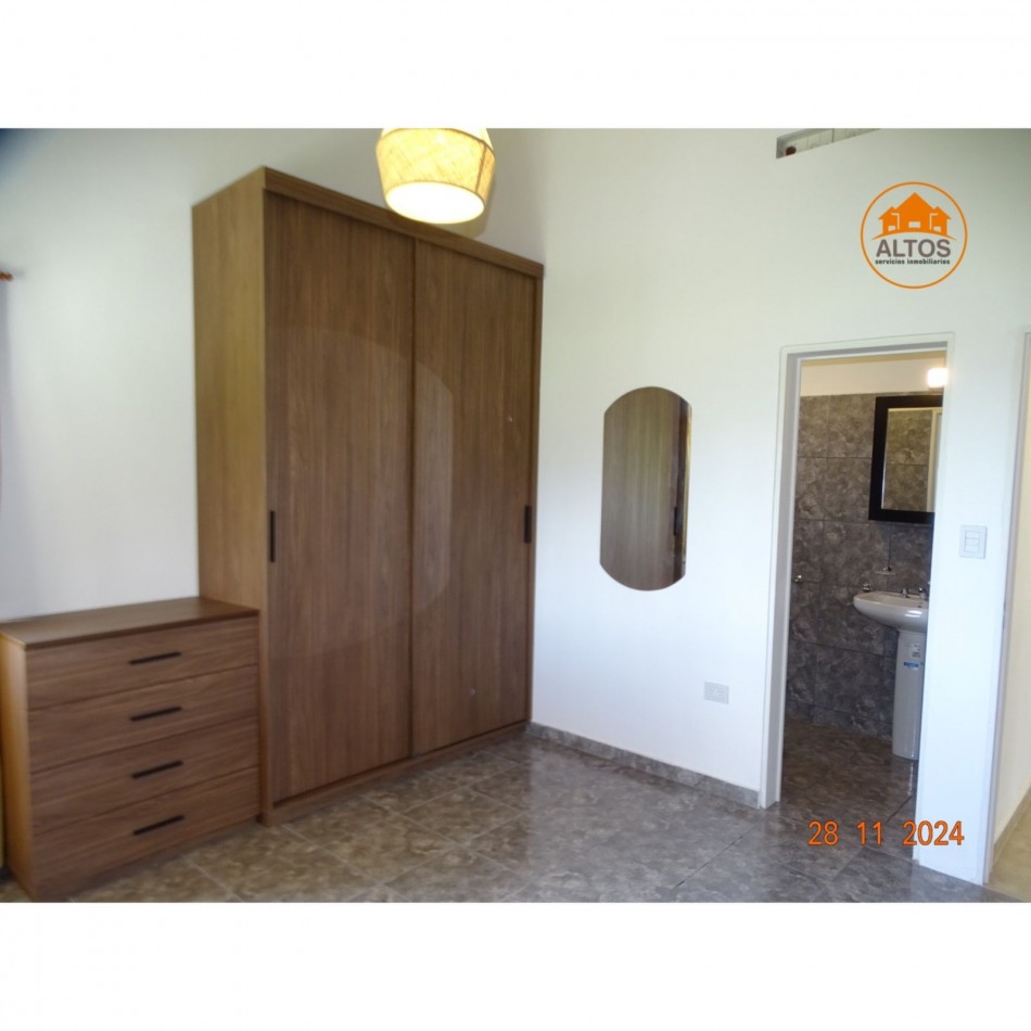 CASA MUY LUMINOSA Y AMPLIA A ESTRENAR-TERRENO 1.224M2-DOS DORMITORIOS-TRES BAÑOS-GALERIA-QUINCHO-PILETA-POTRERO DE GARAY-CORDOBA-ESCRITURA
