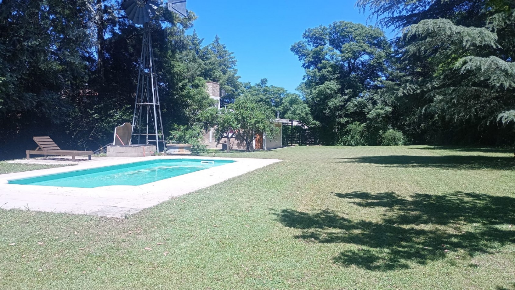 DOS CASAS EN ANISACATE CON INGRESO INDEPENDIENTE-CORDOBA-ESCRITURA