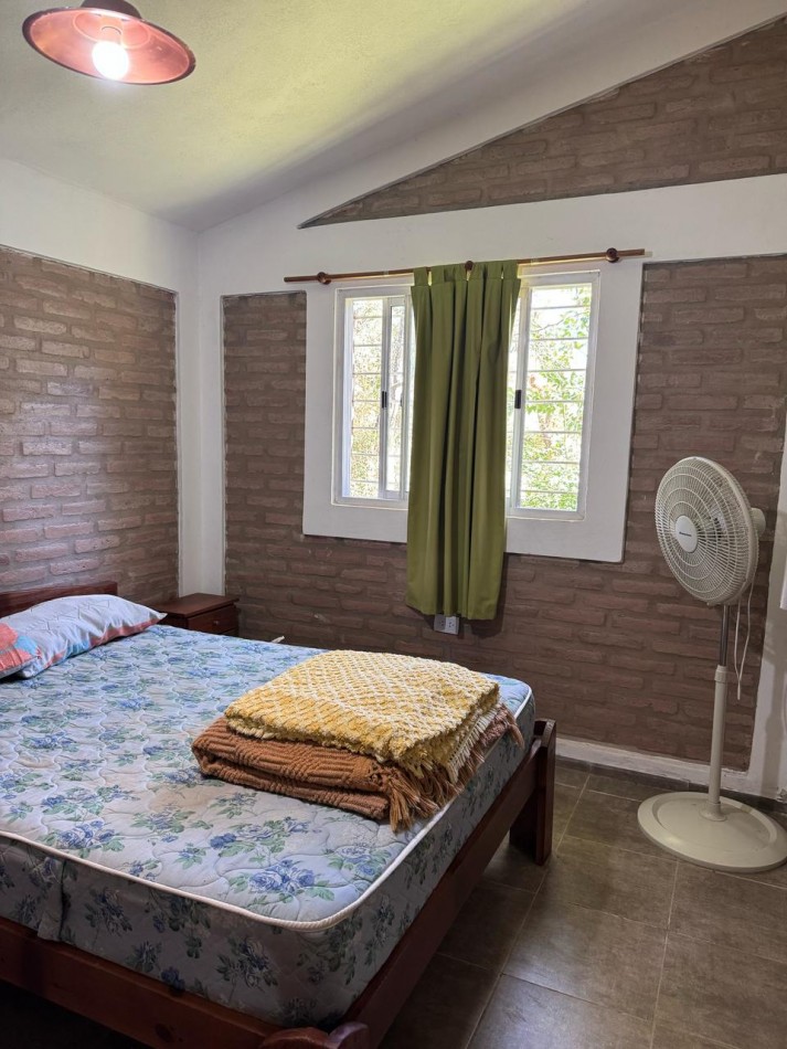 DOS CASAS EN ANISACATE CON INGRESO INDEPENDIENTE-CORDOBA-ESCRITURA
