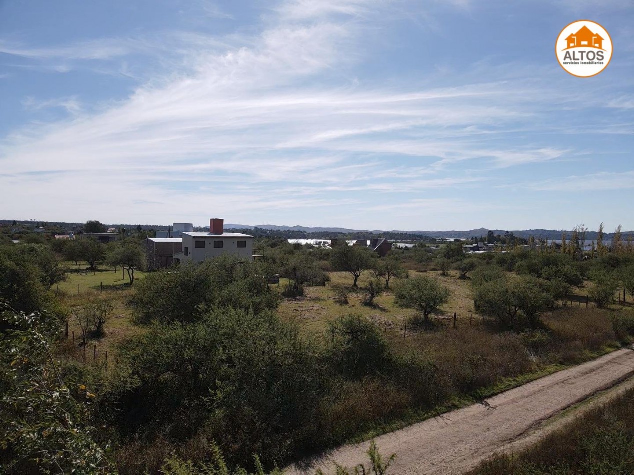 TERRENOS MUY CERCA DEL LAGO LOS MOLINOS EN BARRIO DEL LAGO -POTRERO DE GARAY-CORDOBA-ESCRITURA