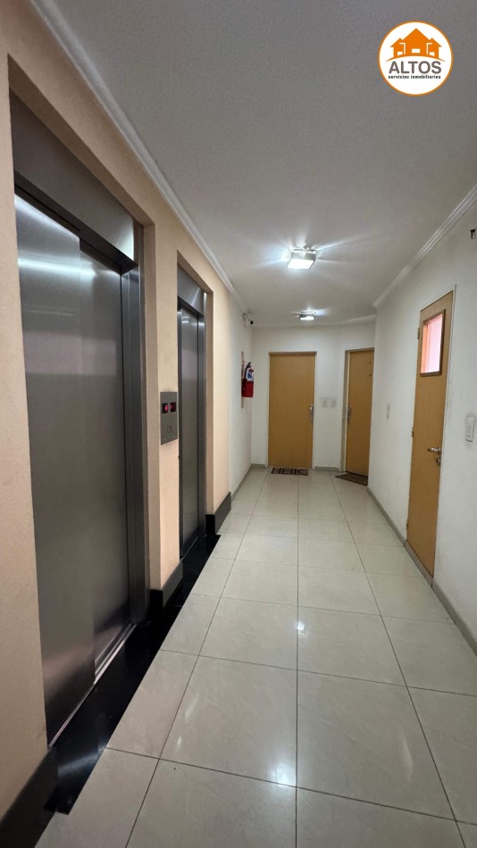 DPTO PISO 6TO - 1 DORM. - BOLIVAR AL 300 - BARRIO CENTRO - ESCRITURA.