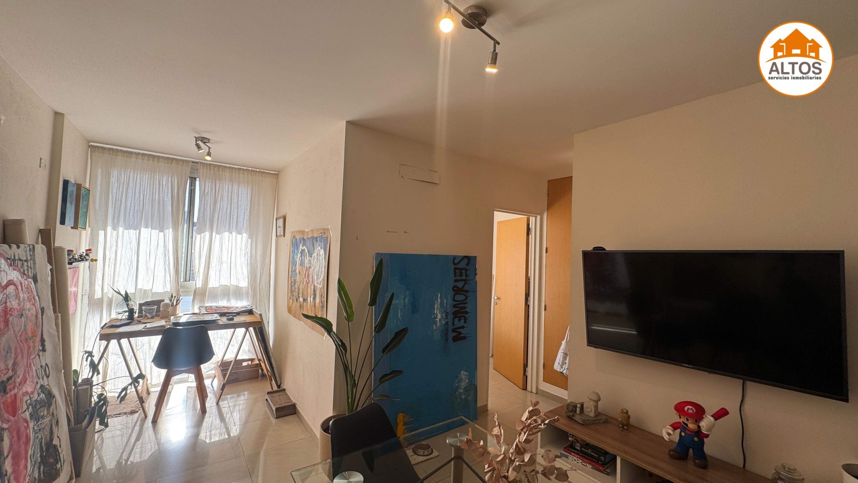 DPTO PISO 6TO - 1 DORM. - BOLIVAR AL 300 - BARRIO CENTRO - ESCRITURA.