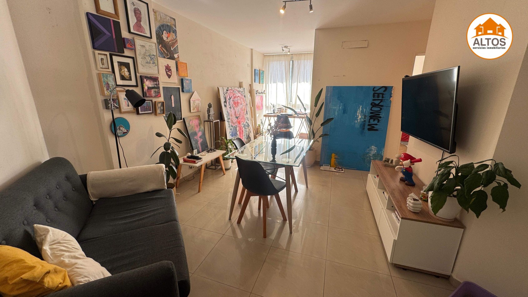 DPTO PISO 6TO - 1 DORM. - BOLIVAR AL 300 - BARRIO CENTRO - ESCRITURA.