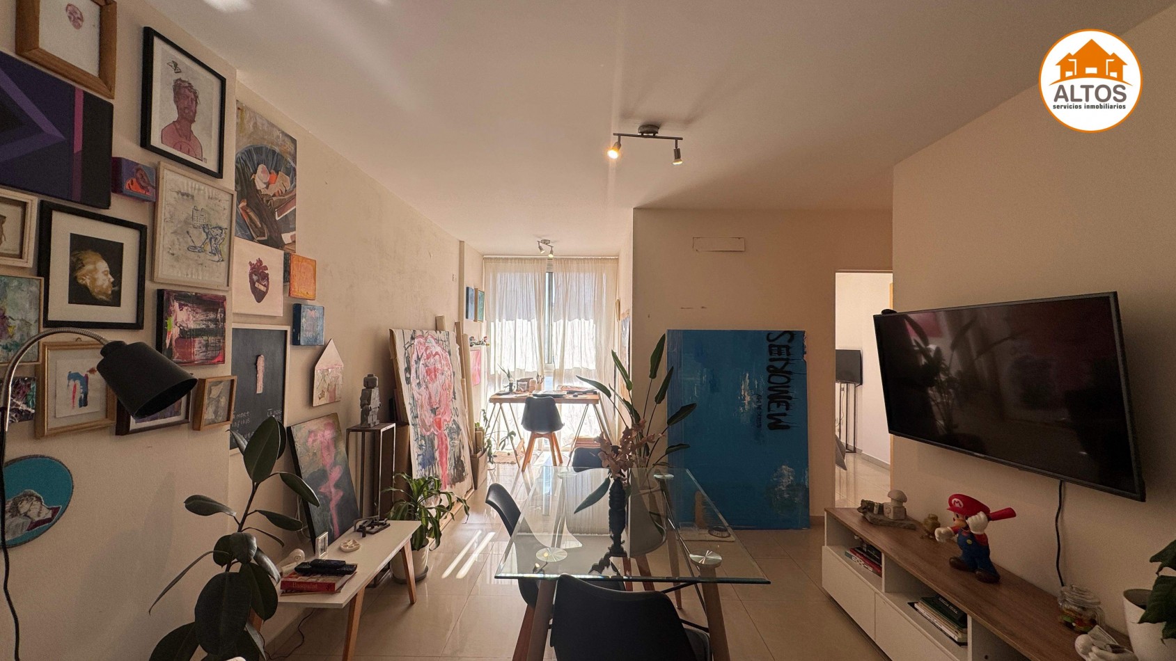 DPTO PISO 6TO - 1 DORM. - BOLIVAR AL 300 - BARRIO CENTRO - ESCRITURA.