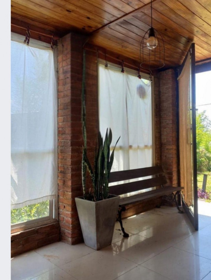 POTRERO DE GARAY- CASA TRES DORMITORIOS-TERRENO 600M2-A METROS DEL LAGO LOS MOLINOS-CORDOBA-ESCRITURA