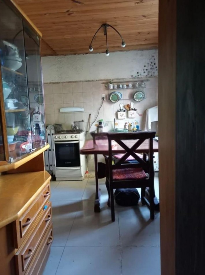 POTRERO DE GARAY- CASA TRES DORMITORIOS-TERRENO 600M2-A METROS DEL LAGO LOS MOLINOS-CORDOBA-ESCRITURA