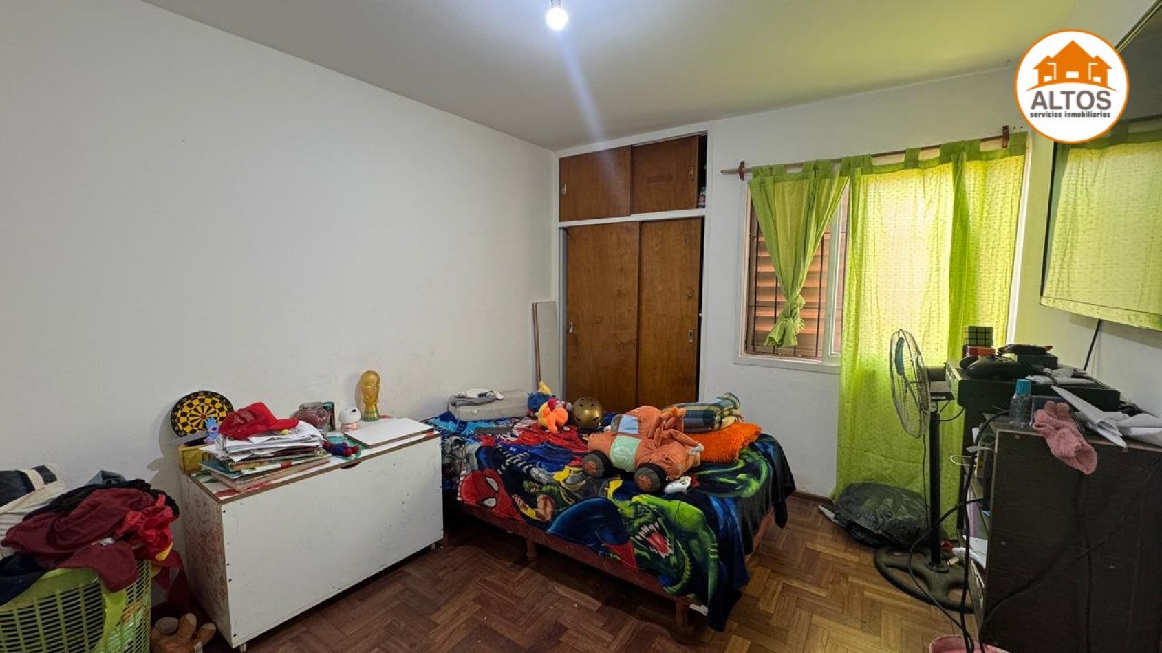 BARRIO LOMAS DE SAN MARTIN - VENTA DPTO 2 DORM. C/PATIO + COCHERA - ESCRITURA