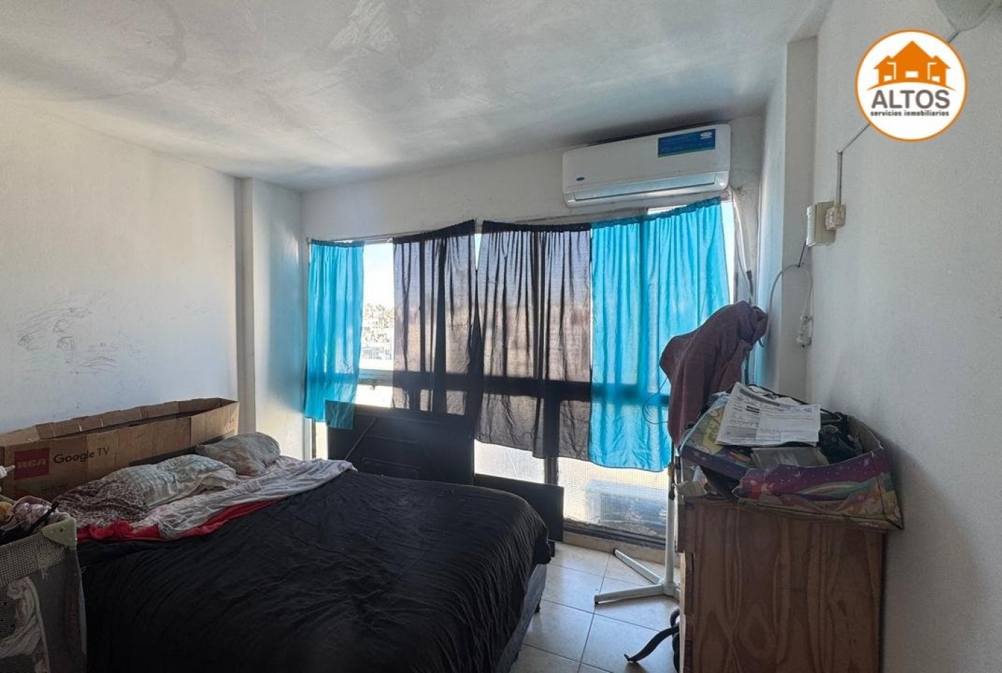 B° CENTRO - RIVADAVIA 150 - GALERIA LA MERCED - DPTO 1 DORM. -  ESCRITURA