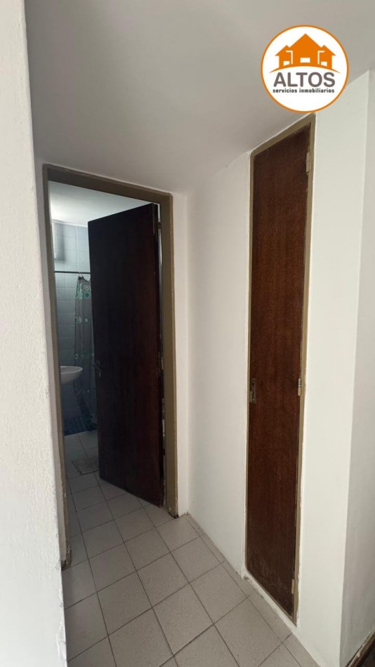 B° CENTRO - LA RIOJA 80 -  DPTO 1 DORM. PISO ALTO - TERRAZA PROPIA -  ESCRITURA