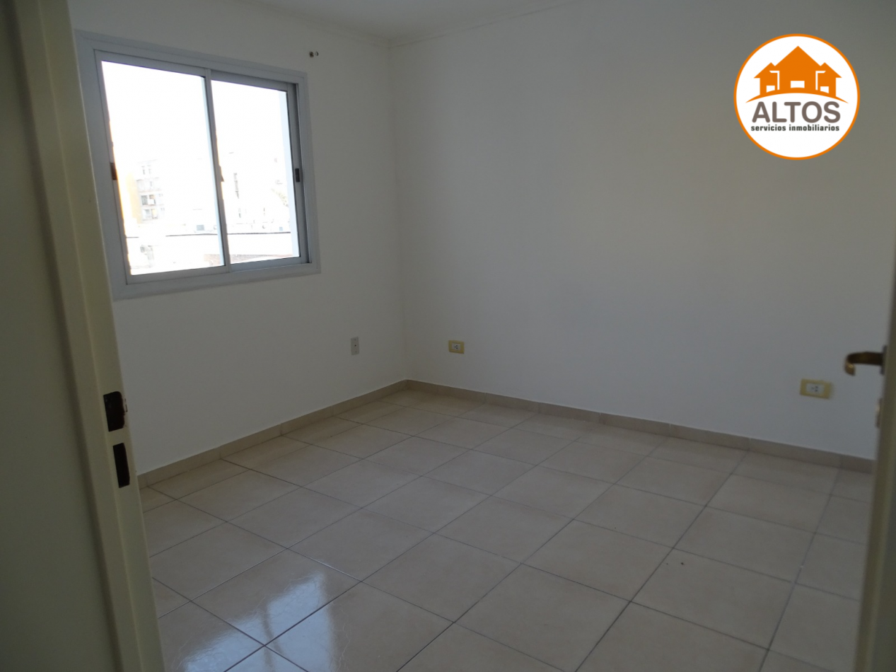 B° ALBERDI - ZONA CENTRAL DE POLICIA - LA RIOJA 1085 -  DPTO 1 DORM. PISO 3 - ESCRITURA