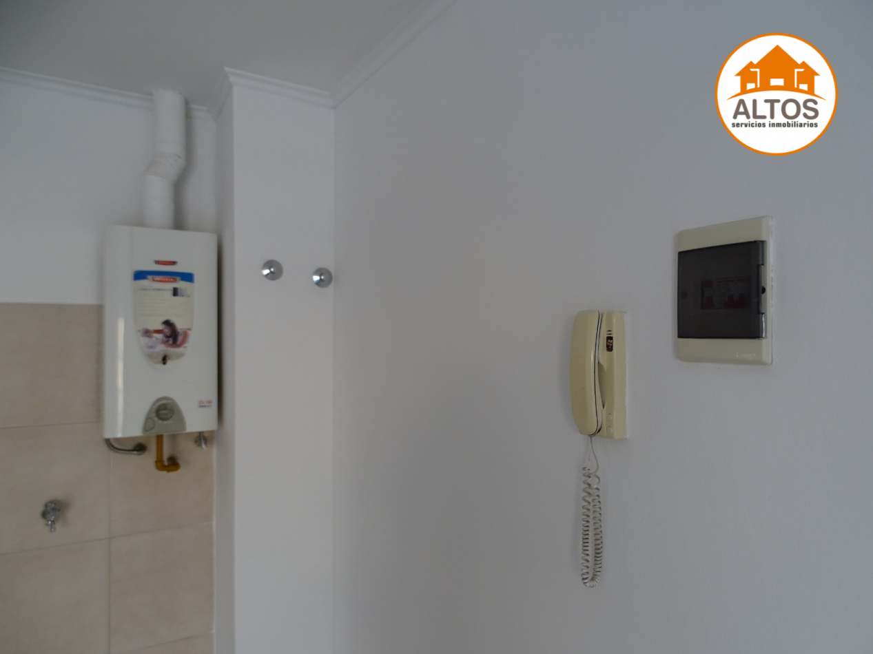 B° ALBERDI - ZONA CENTRAL DE POLICIA - LA RIOJA 1085 -  DPTO 1 DORM. PISO 3 - ESCRITURA