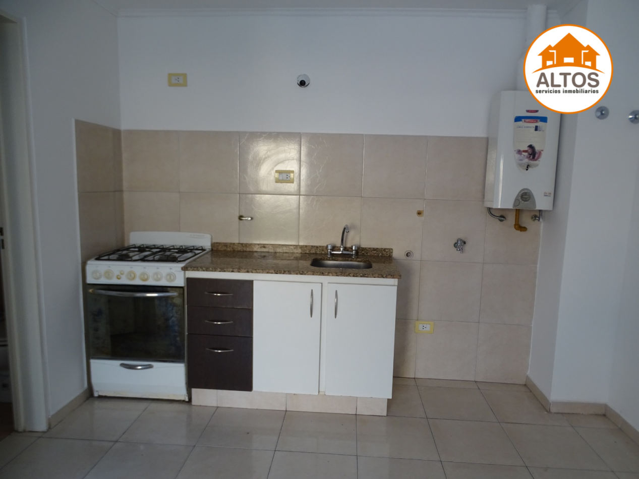 B° ALBERDI - ZONA CENTRAL DE POLICIA - LA RIOJA 1085 -  DPTO 1 DORM. PISO 3 - ESCRITURA