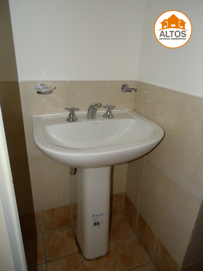 B° ALBERDI - ZONA CENTRAL DE POLICIA - LA RIOJA 1085 -  DPTO 1 DORM. PISO 3 - ESCRITURA