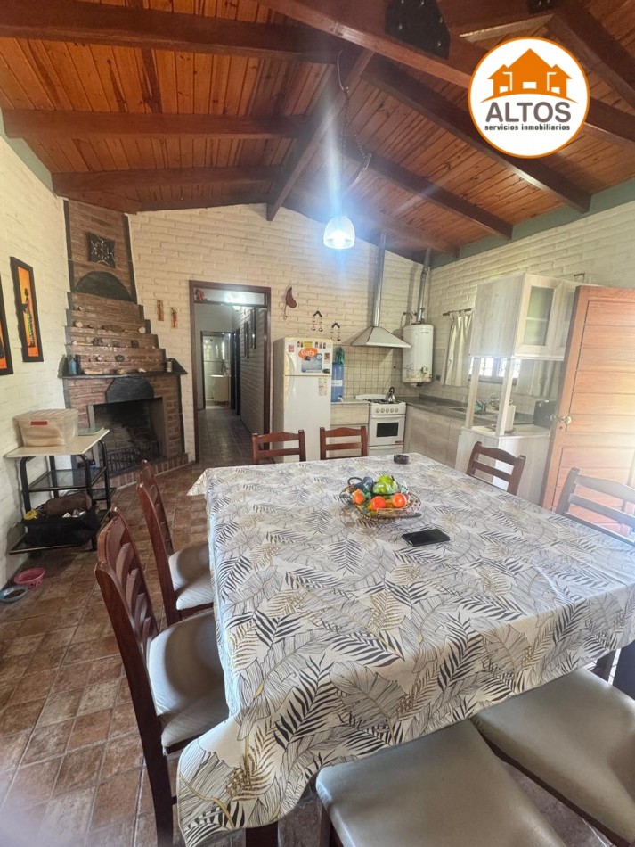 VILLA YACANTO. CASA AMOBLADA CON TERRENO DE 2,25 HAS-ESCRITURA -CORDOBA