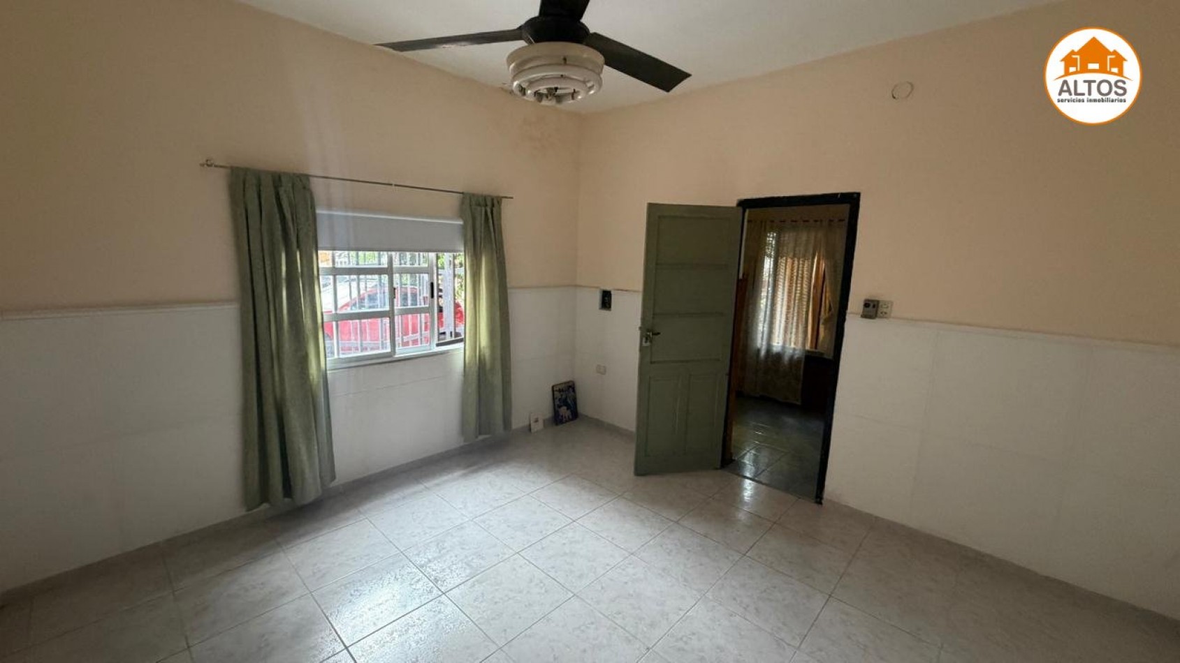 B° SARMIENTO -CASA 2 DORM. - 1BÑO - COCHERA - CORDOBA 