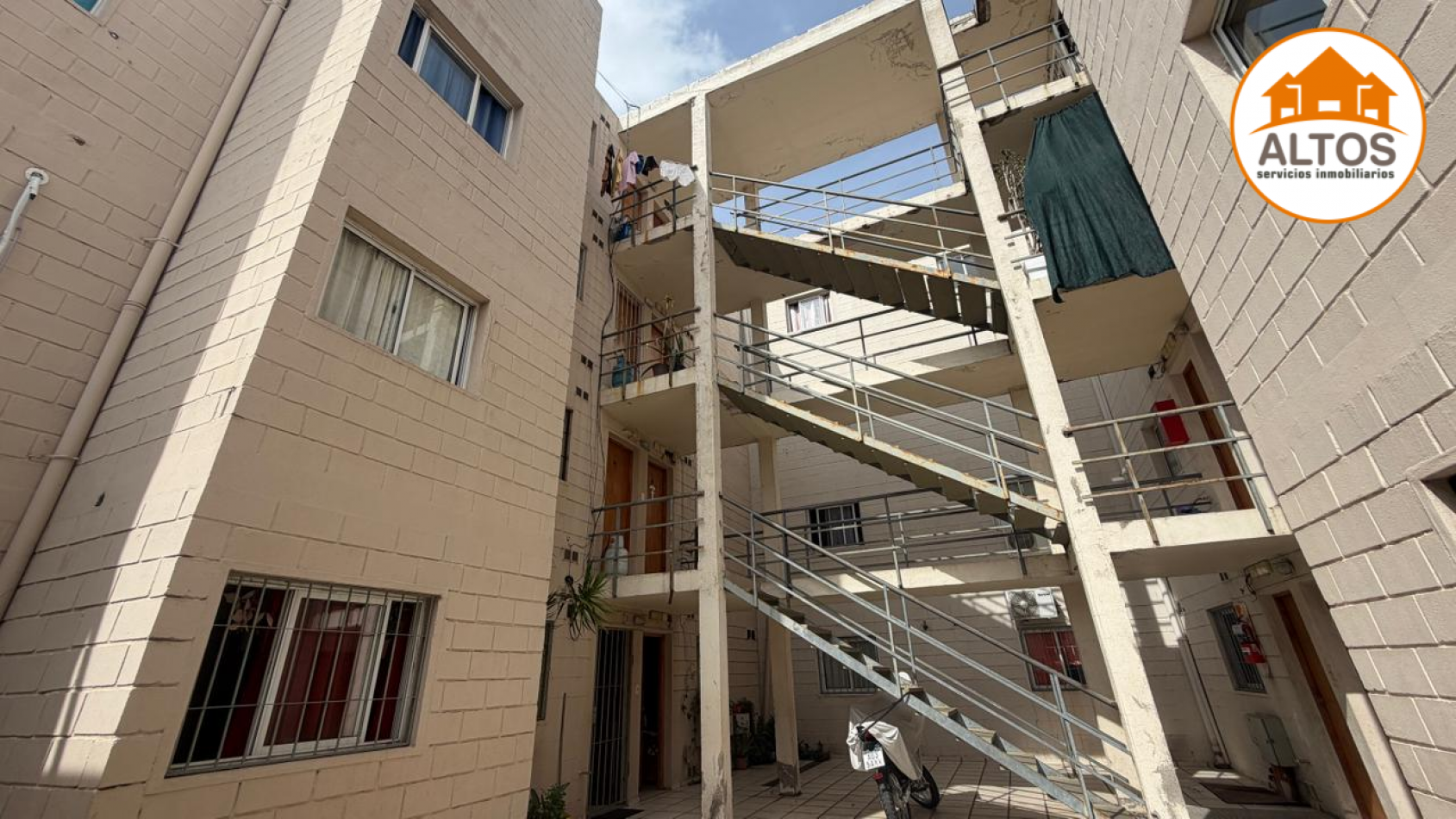 B° SAN VICENTE CARLOS PELEGRINI AL 1400 - DPTO 1 DORM - INTERNO - BALCON