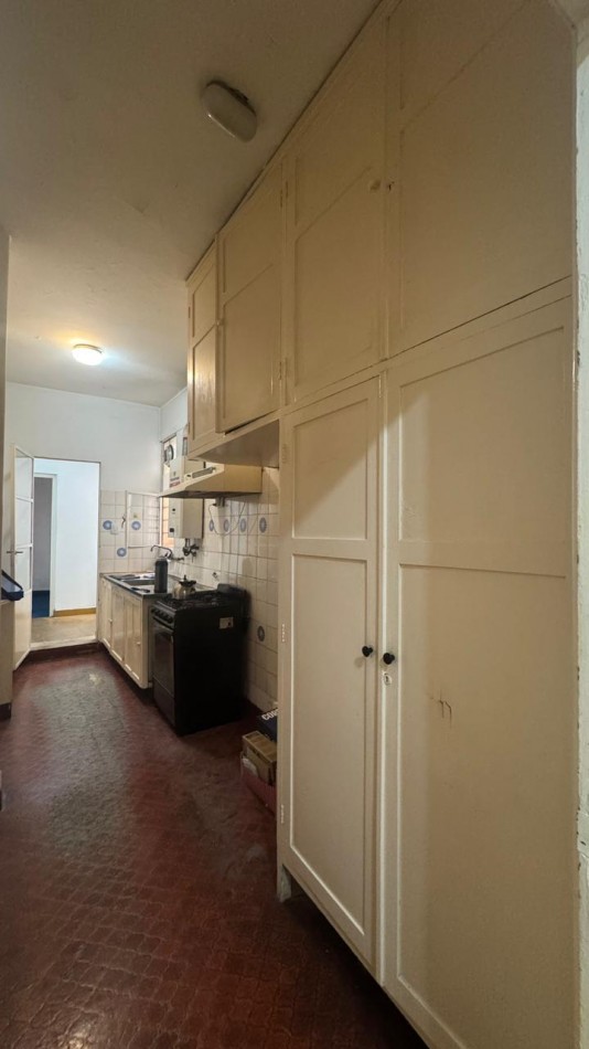 DEPARTAMENTO 2 DORM. -2 BAÑOS - BALCON- FRENTE- S/ BV. CHACABUCO 1.100. NUEVA CORDOBA.