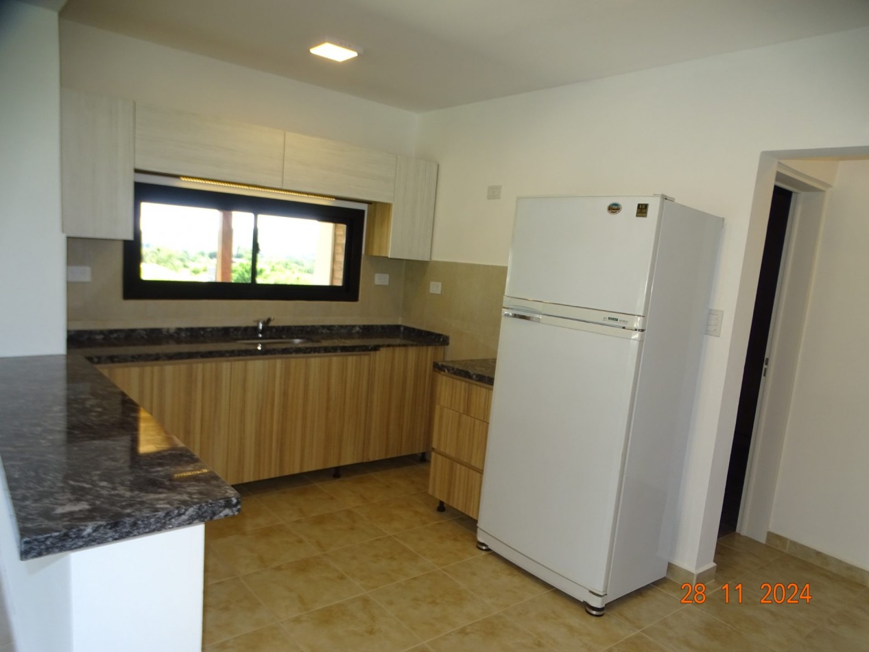 POTRERO DE GARAY-CASA MUY LUMINOSA Y AMPLIA A ESTRENAR-TERRENO 1.224M2-DOS DORMITORIOS-TRES BAÑOS-GALERIA-QUINCHO-PILETA-CORDOBA-ESCRITURA
