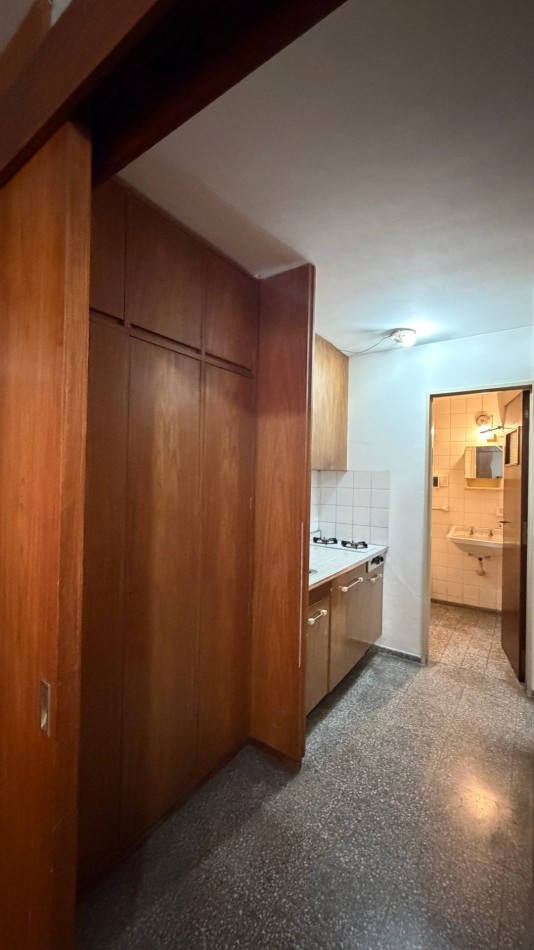AV. GENERAL PAZ 81 - PISO 8 - 1 DORM - ESCRITURA