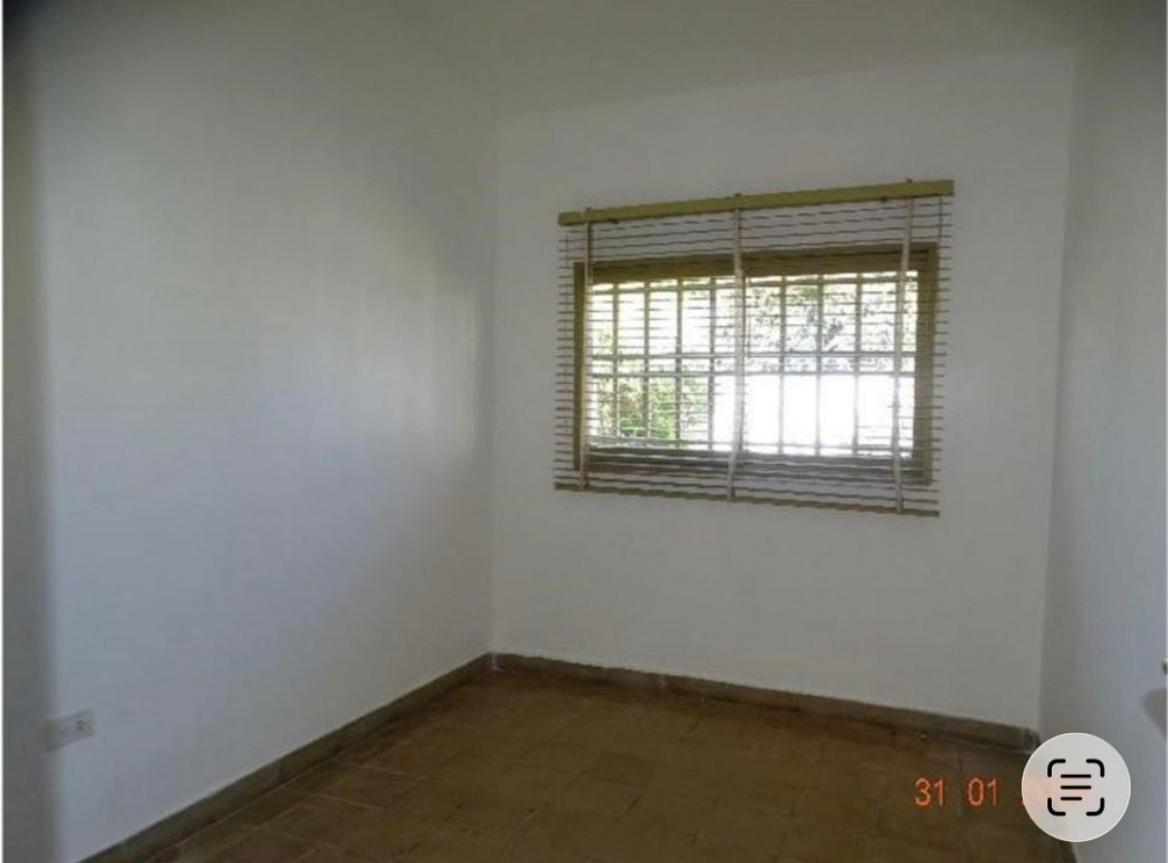 CASA CON BUENA RENTA - TRES DORMITORIOS + COHERA + PATIO. BARRIO INAUDI, CORDOBA
