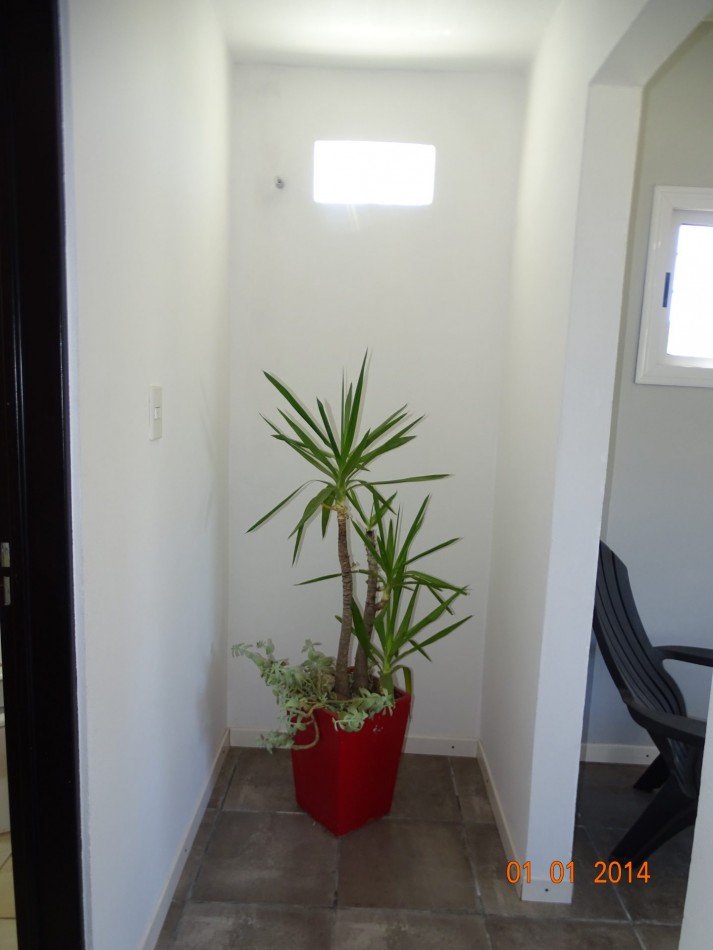 CASA UN DORMITIORIO CON POSIBILIDAD DE AMPLIAR EN POTRERO DE GARAY. ESCRITURA Y SERVICIOS