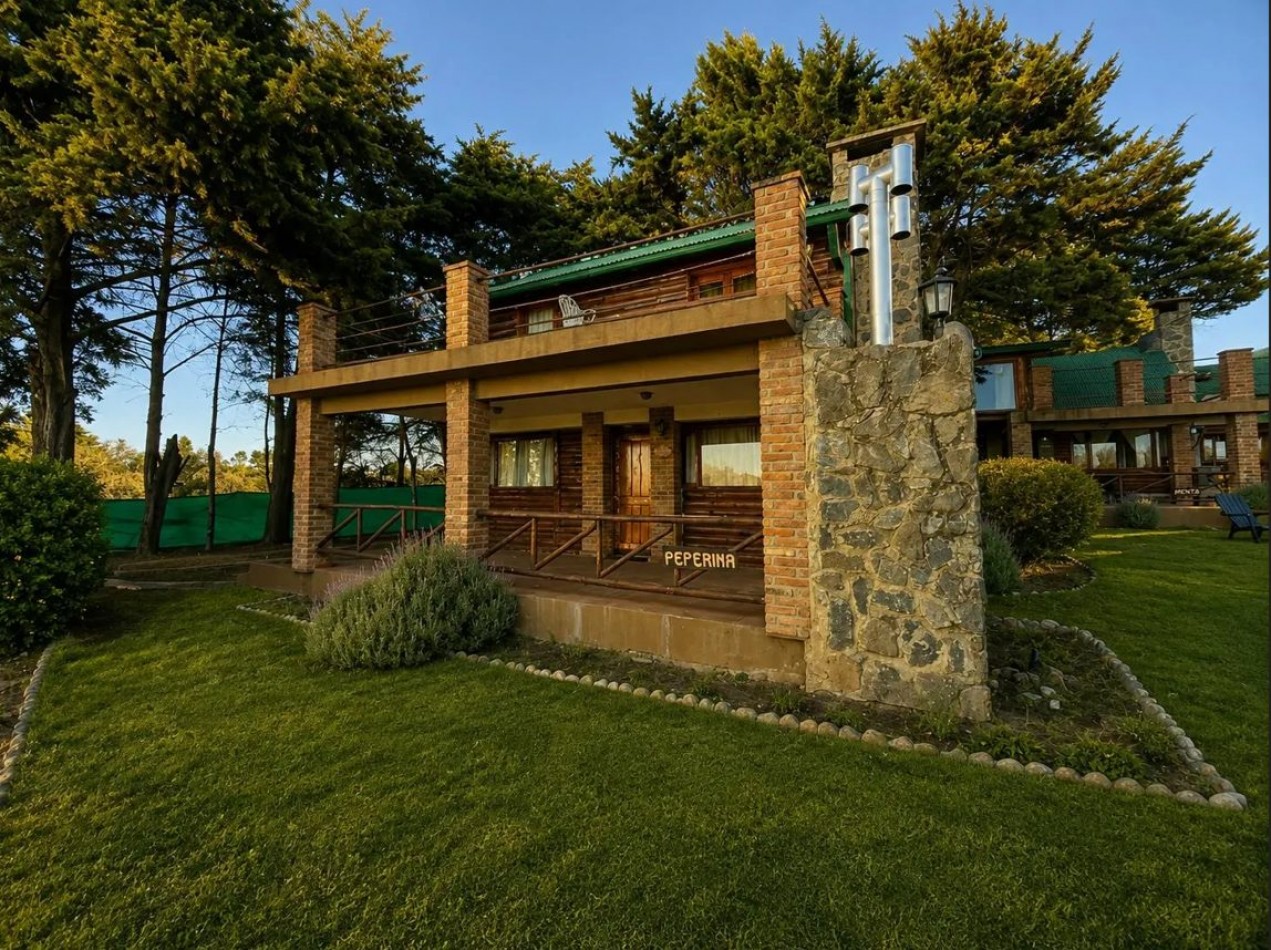 POTRERO DE GARAY-COMPLEJO DE CABAÑAS SOBRE AV LAS MALVINAS-A METROS DEL LAGO LOS MOLINOS-SIETE CABAÑAS- DOS MONOAMBIENTES-QUINCHO-PILETA- SALON USOS MULTIPLES-CANCHAS DE PADEL - CORDOBA - ESCRITURA