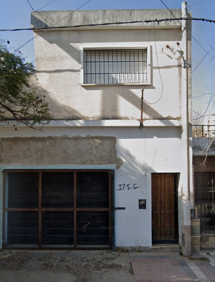 Departamento de dos dormitorios planta alta en Venta en Barrio General Bustos