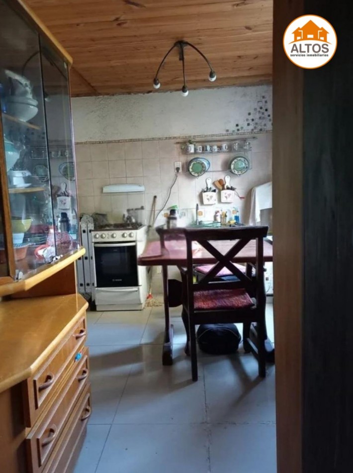 POTRERO DE GARAY- CASA TRES DORMITORIOS-TERRENO 600M2-A METROS DEL LAGO LOS MOLINOS-CORDOBA-ESCRITURA