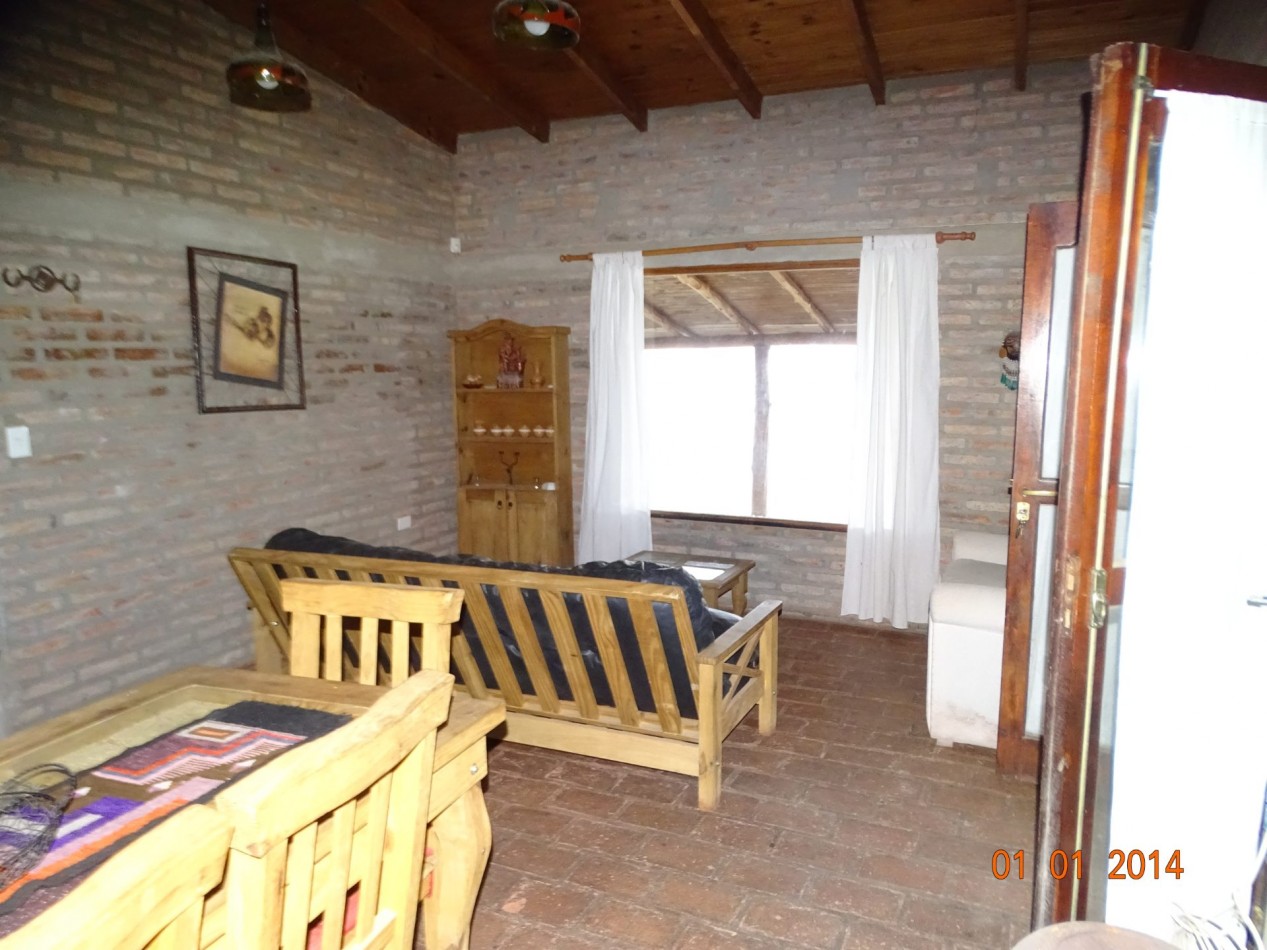POTRERO DE GARAY-CASA ESQUINA DE DOS DORMITORIOS CON PILETA-TERRENO 1035M2-CORDOBA-ESCRITURA