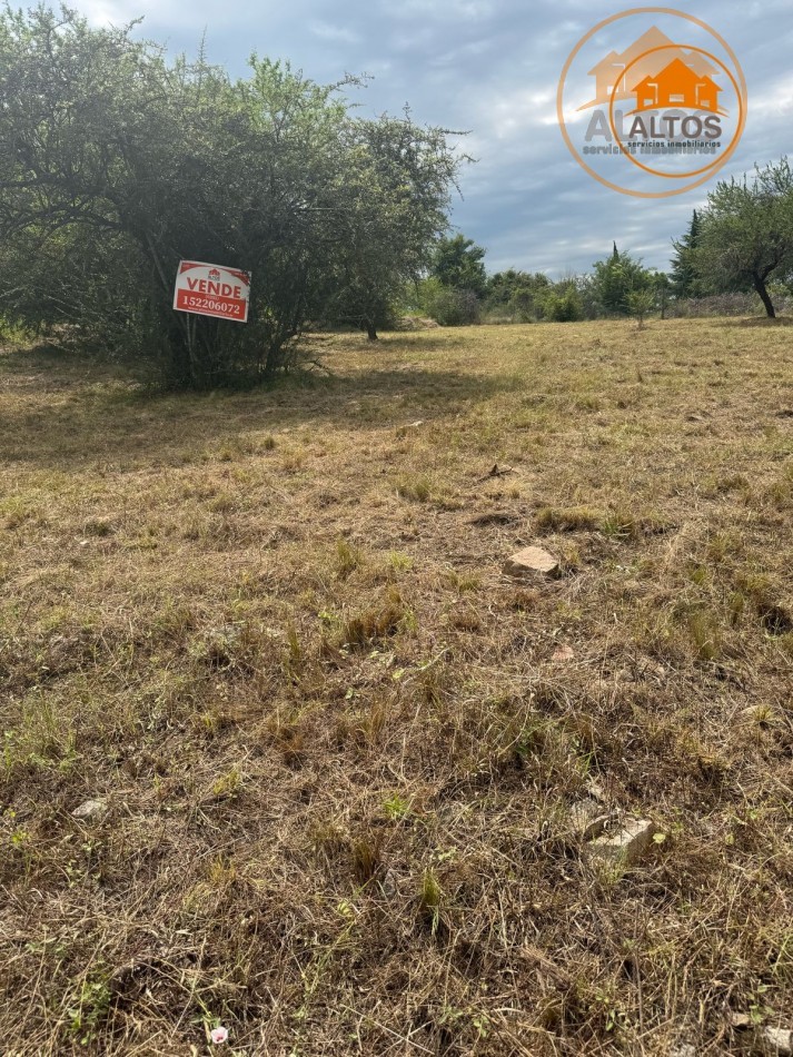 POTRERO DE GARAY-TERRENO 800 M2 CON ESCRITURA Y SERVICIOS-CORDOBA