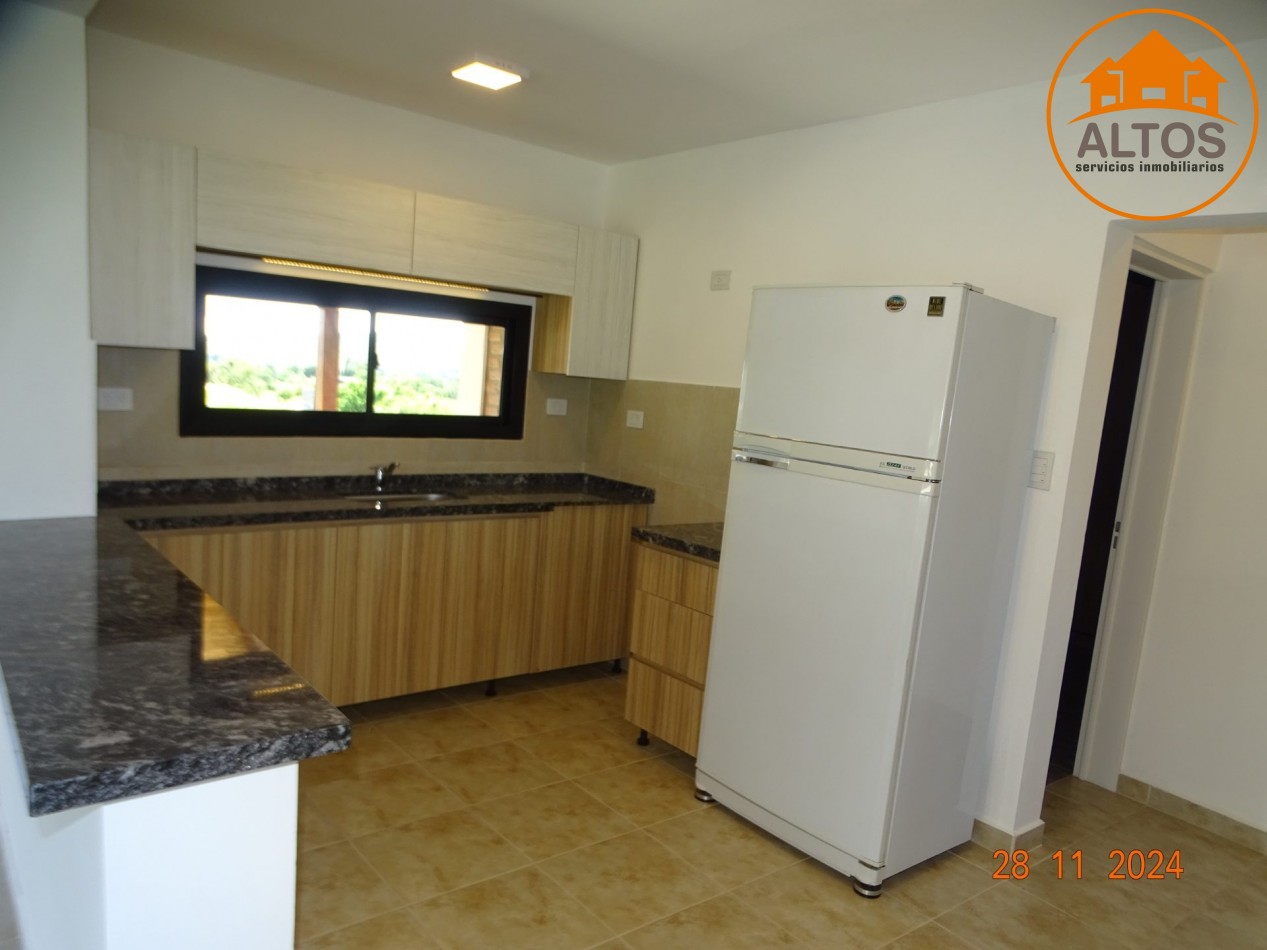 POTRERO DE GARAY-CASA MUY LUMINOSA Y AMPLIA A ESTRENAR-TERRENO 1.224M2-DOS DORMITORIOS-TRES BAÑOS-GALERIA-QUINCHO-PILETA-CORDOBA-ESCRITURA