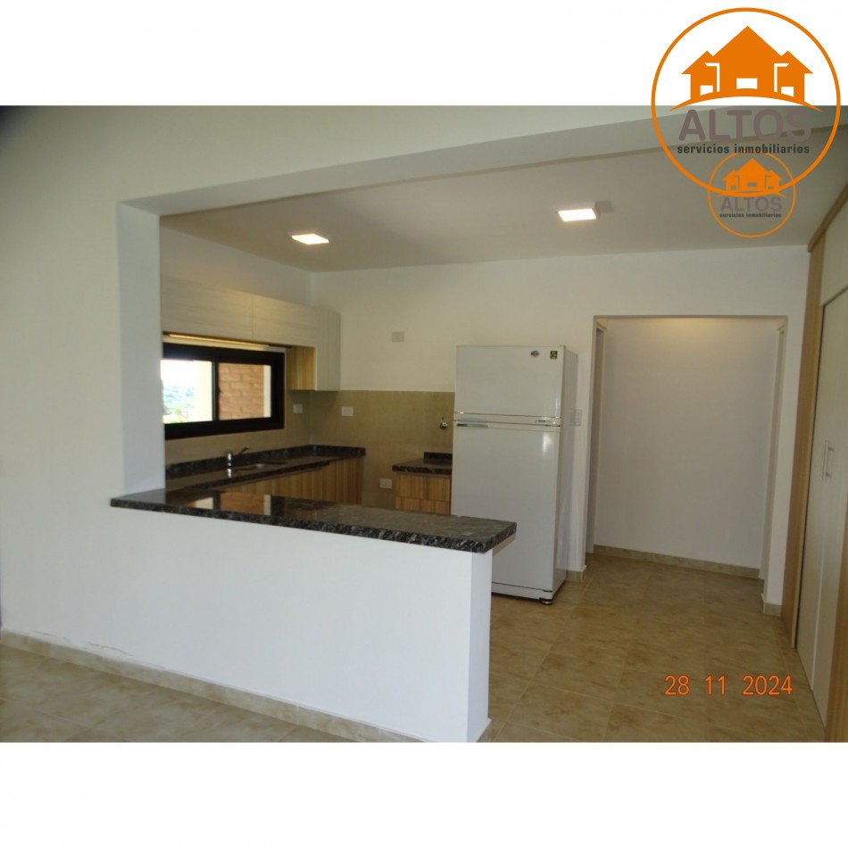 POTRERO DE GARAY-CASA MUY LUMINOSA Y AMPLIA A ESTRENAR-TERRENO 1.224M2-DOS DORMITORIOS-TRES BAÑOS-GALERIA-QUINCHO-PILETA-CORDOBA-ESCRITURA