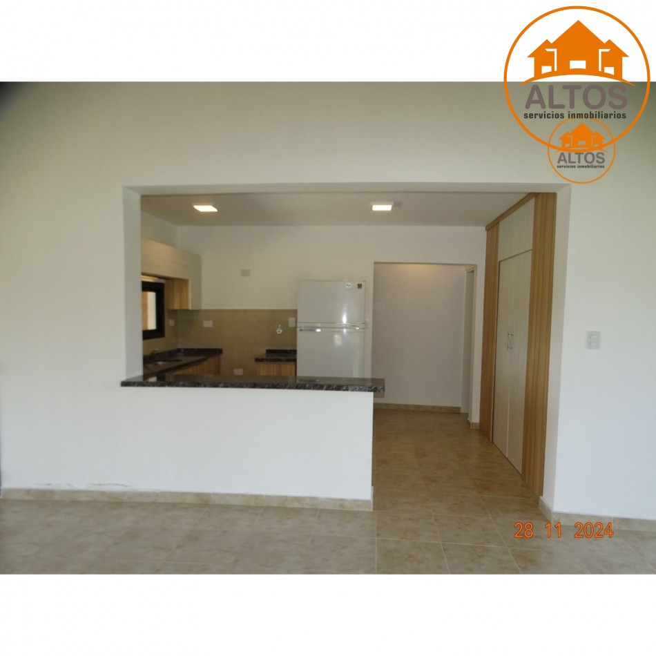 POTRERO DE GARAY-CASA MUY LUMINOSA Y AMPLIA A ESTRENAR-TERRENO 1.224M2-DOS DORMITORIOS-TRES BAÑOS-GALERIA-QUINCHO-PILETA-CORDOBA-ESCRITURA
