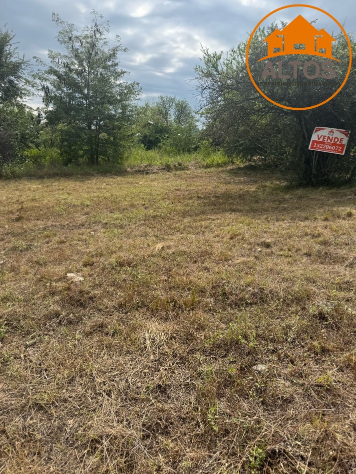POTRERO DE GARAY-TERRENO 800 M2 CON ESCRITURA Y SERVICIOS-CORDOBA