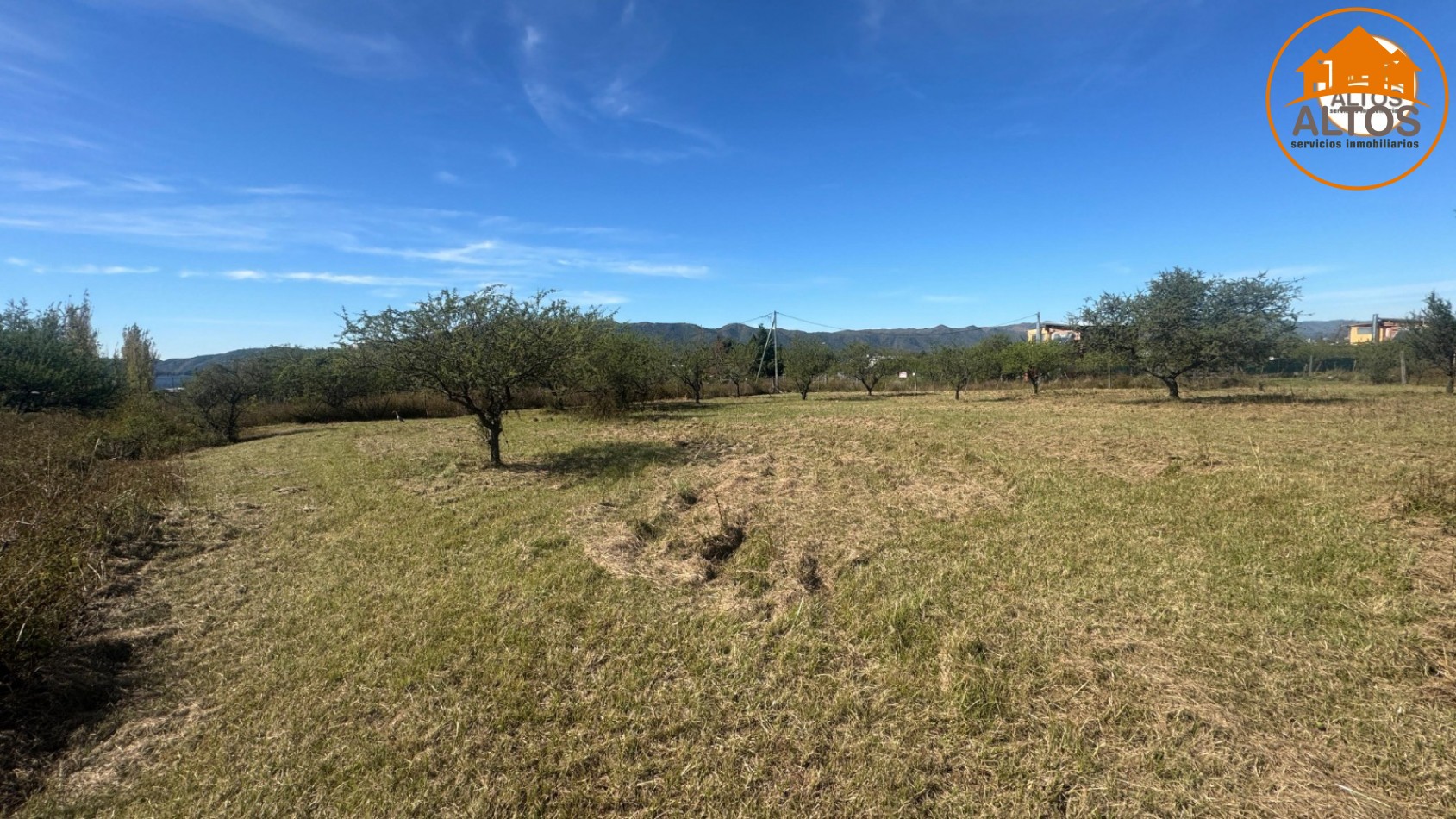 POTRERO DE GARAY-TERRENOS MUY CERCA DEL LAGO LOS MOLINOS EN BARRIO DEL LAGO-CORDOBA-ESCRITURA