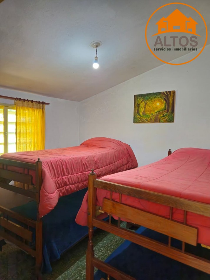 BARRIO LOS TALAS-SAN ISIDRO EN VILLA ANISACATE-CASA EN PLANTA BAJA ESQUINA, QUINCHO. TERRENO DE 1.800m2 -CORDOBA-ESCRITURA