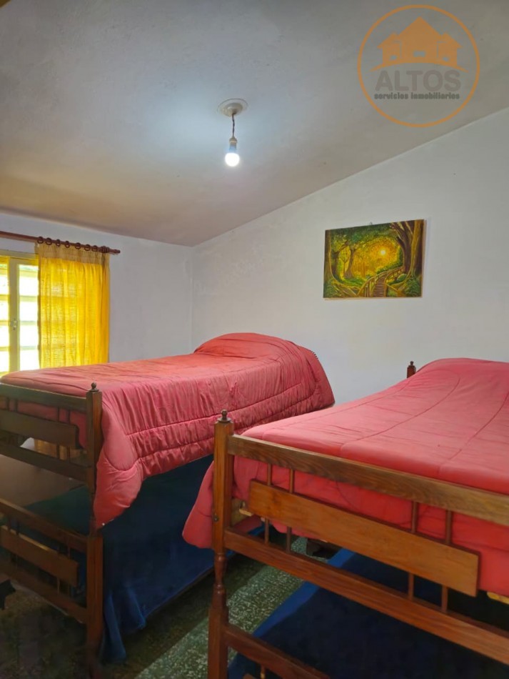 BARRIO LOS TALAS-SAN ISIDRO EN VILLA ANISACATE-CASA EN PLANTA BAJA ESQUINA, QUINCHO. TERRENO DE 1.800m2 -CORDOBA-ESCRITURA