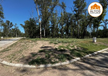 TERRENO ESQ. 267M2 - UBICADO EN BARRIO NUEVO MALAGUEÑO, DESARROLLO REALIZADO POR GRUPO EL TAGLE. CON ESCRITURA