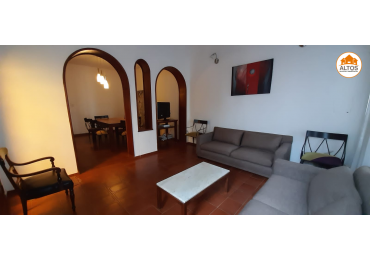 CASA 2 DORM. COCHERA. PATIO. SOBRE AV PATRIA AL 54. Bo ALTO GENERAL PAZ. CORDOBA. ESCRITURA