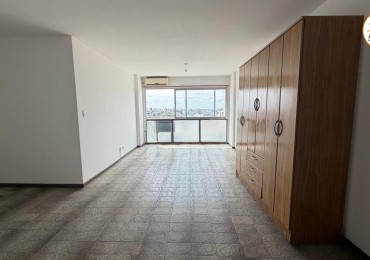 B° CENTRO - RIVADAVIA 150 - GALERIA LA MERCED - MONOAMBIENTE-  ESCRITURA