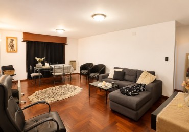 DEPARTAMENTO 3 DORM. - 3 BAÑOS - COCHERA- FRENTE- NUEVA CORDOBA.