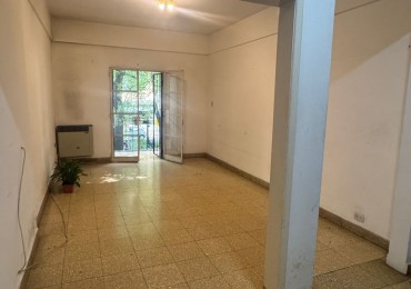DEPARTAMENTO 2 DORM. -2 BAÑOS - BALCON- FRENTE- S/ BV. CHACABUCO 1.100. NUEVA CORDOBA.